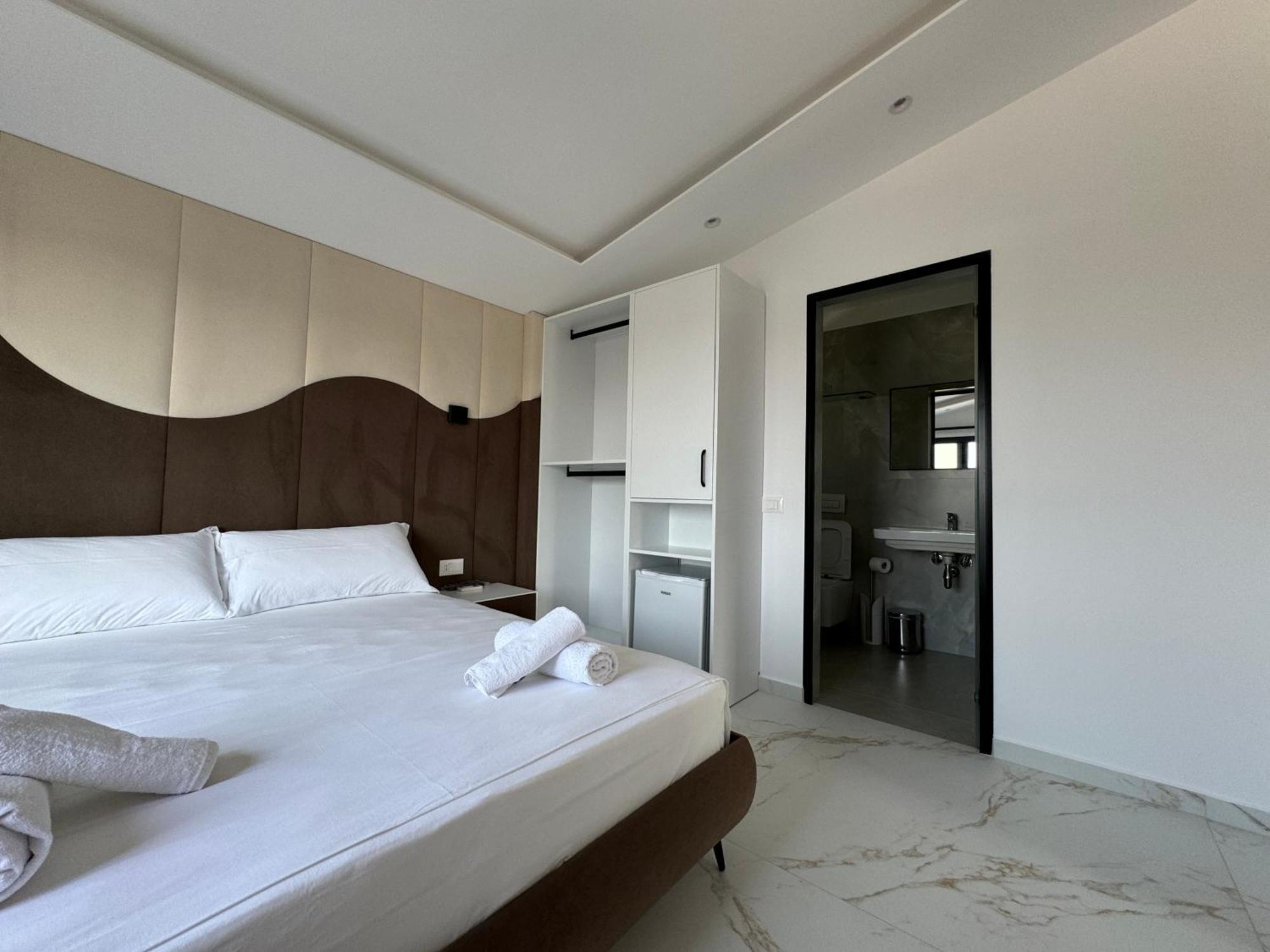 Villa Ax Mirage Vlore Bagian luar foto
