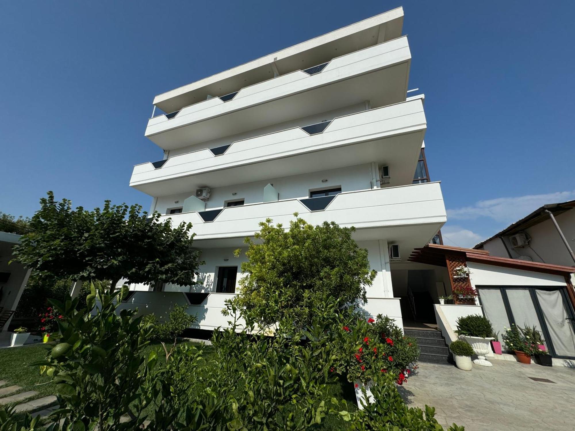 Villa Ax Mirage Vlore Bagian luar foto